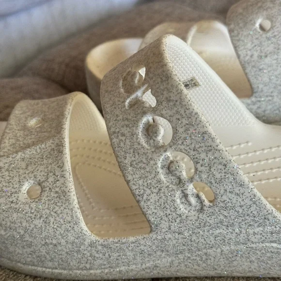 Crocs sandals, white w/sparkles , size 8 - Picture 3 of 6